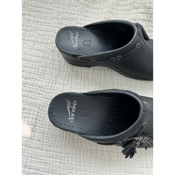 Dansko Matte Black Clog with Fringe Tassle Size 37 - Picture 2 of 9